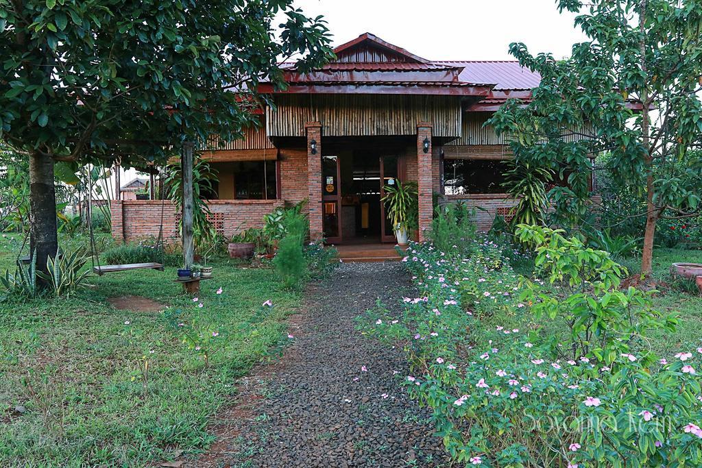 Green Plateau Lodge Banlung Exterior foto